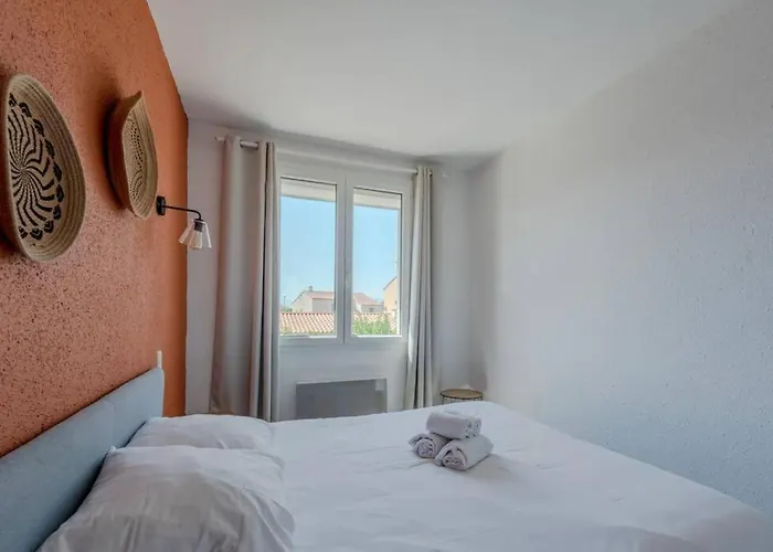 La Plage : A 50M De La Mer